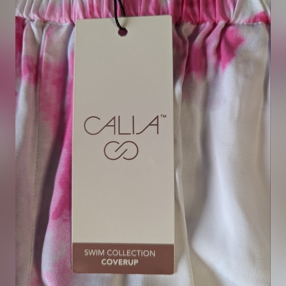 High Rise Cover Up Short Calia S - Picture 2 of 9